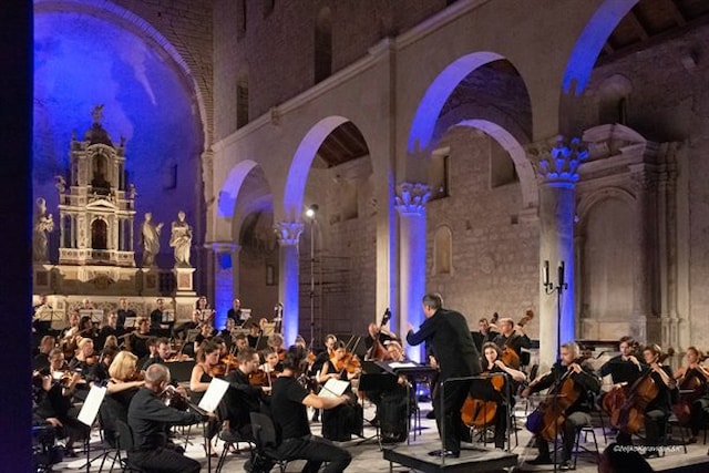 Zadarski komorni orkestar